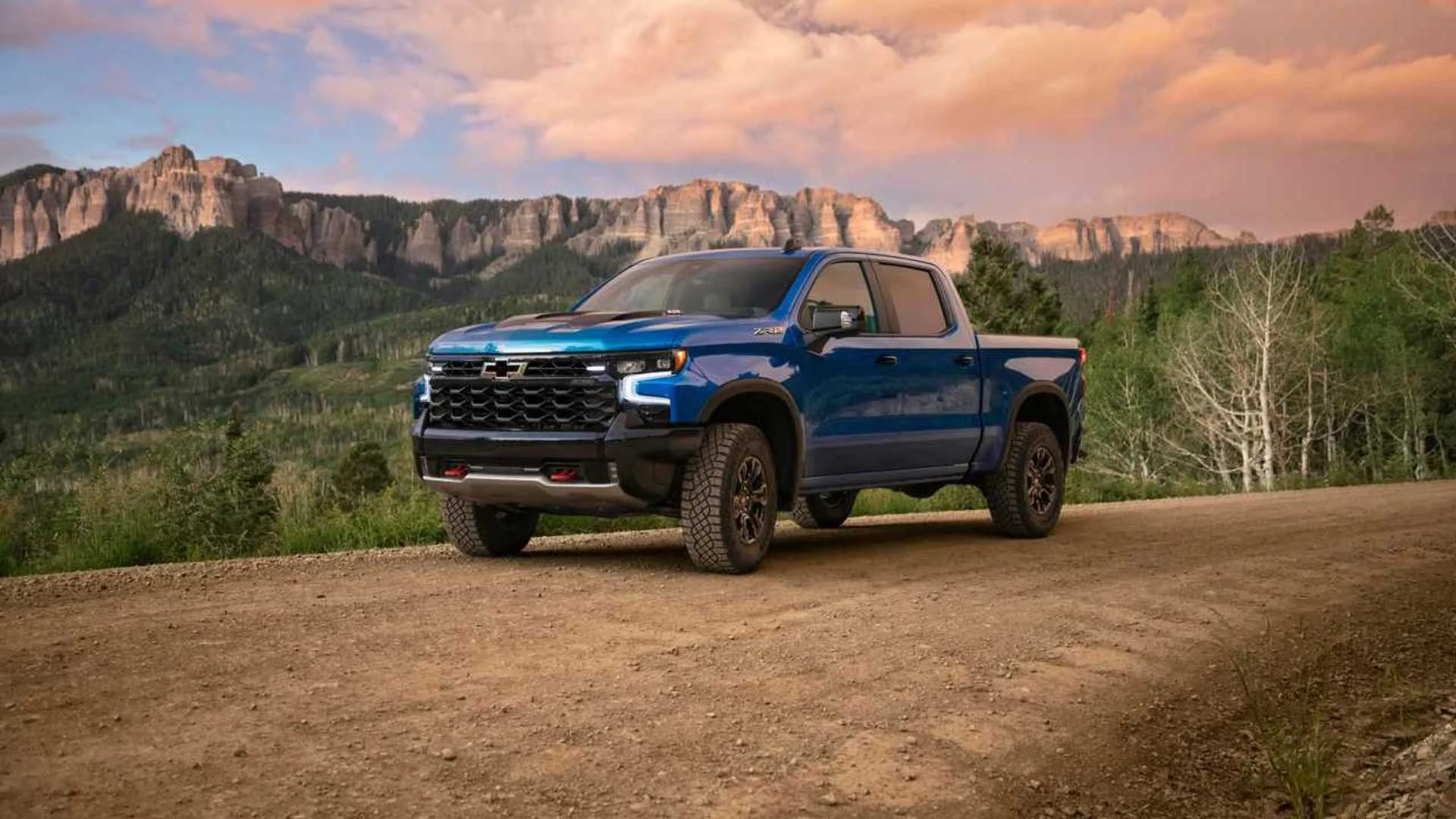 2022-chevrolet-silverado-zr2