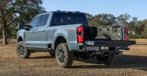 2023 Ford Super Duty F 350 Limited 09