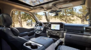 2023 Ford Super Duty F 350 Limited 11
