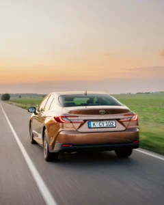 2024 new camry executive bronze dynamic 006