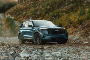 2025 Ford Explorer ST 07