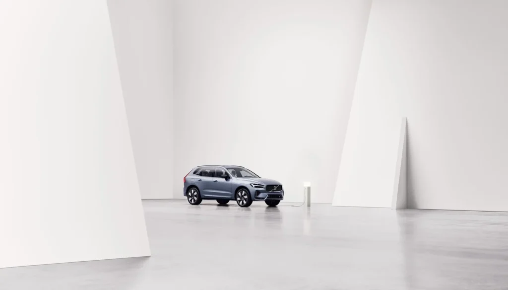 322925 Volvo XC60 plug in hybrid