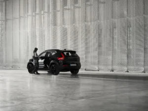 331255 XC40