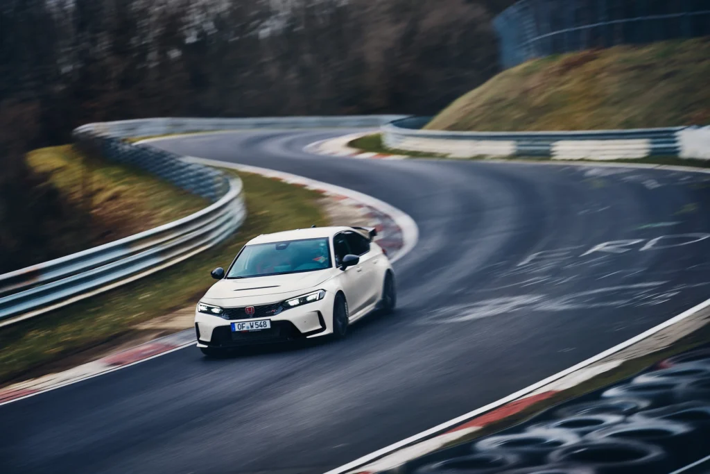 434957 NEW HONDA CIVIC TYPE R REGAINS PRODUCTION VEHICLE FWD LAP RECORD AT N scaled