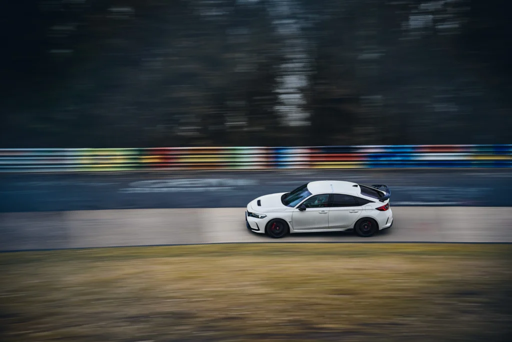 434969 NEW HONDA CIVIC TYPE R REGAINS PRODUCTION VEHICLE FWD LAP RECORD AT N scaled