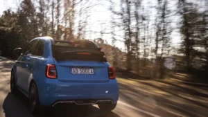 Abarth 500e Convertible 04