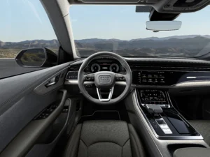 Audi Q8 TFSI e quattro 4 scaled