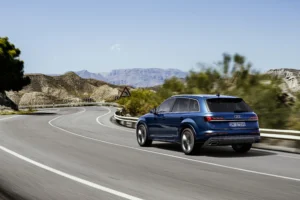 Audi Q7 11jpg scaled