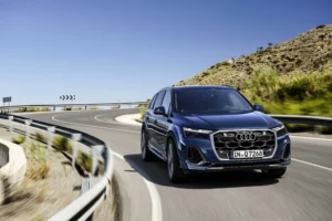 Audi Q7 12 scaled