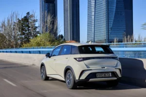 BYD Dolphin White CIty DCW12011