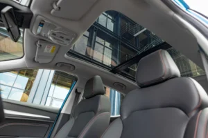 MG ZS EV sun roof 2
