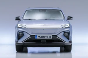 Marvel R front