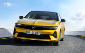 OpelAstraplug inhybrid 516121 min scaled