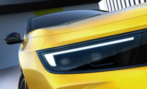 OpelAstraplug inhybrid 516133 min scaled