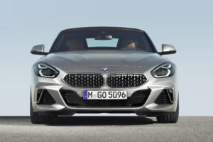 P90318588 lowRes the new bmw z4 roads