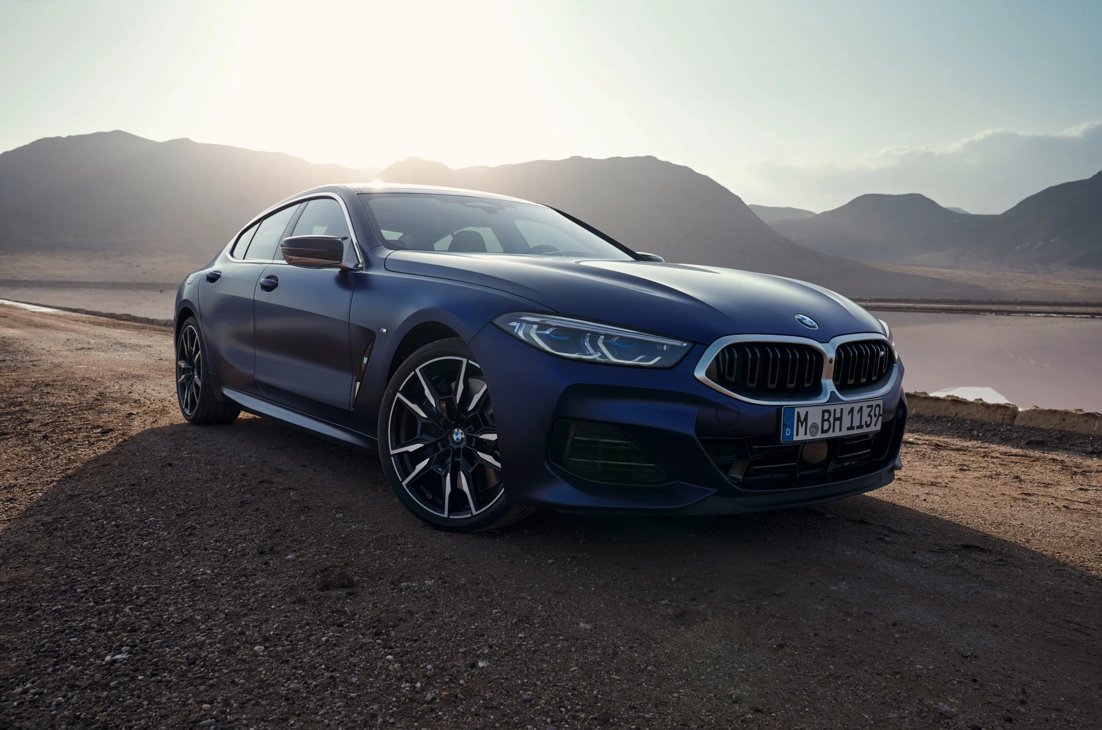 P90449418 lowRes bmw m850i xdrive gra