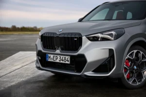 P90509788 highRes bmw x1 m35i m frozen scaled