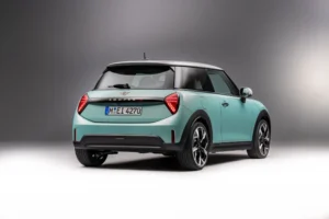 P90536604 lowRes mini cooper s 02 202