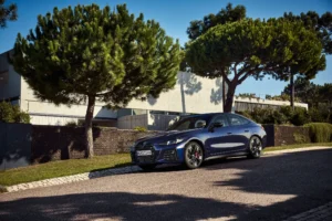 P90546577 lowRes the new bmw m440i xd