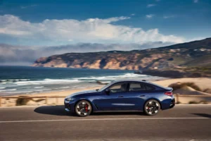 P90546578 lowRes the new bmw m440i xd