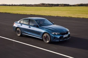 P90549625 lowRes the new bmw 330i sed