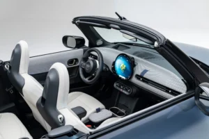 P90571469 lowRes mini cooper s conver