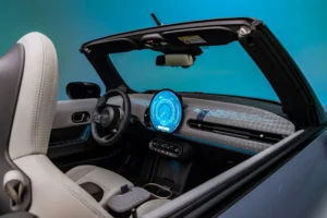 P90571483 lowRes mini cooper s conver