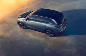 PEUGEOT E5008 2403STYP 153 scaled