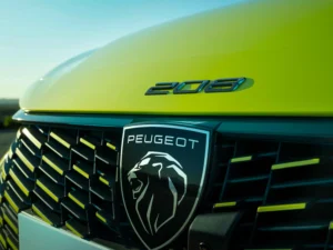 PEUGEOT E 208 2307STYP 516 scaled