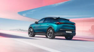 PEUGEOT E 3008 2309STYP 222 FR scaled