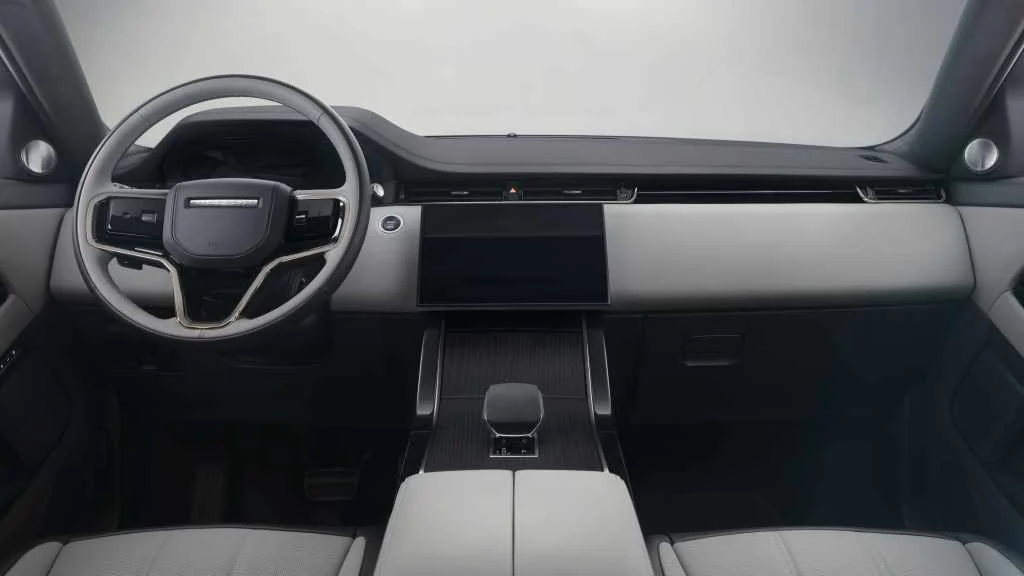 RR EVQ 24MY 02 INTERIOR 210623