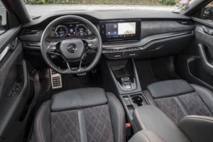 Skoda Octavia RS033 jpg