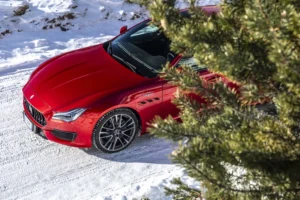 Small 23195 13MaseratiQuattroporteTrofeoRossoMagma