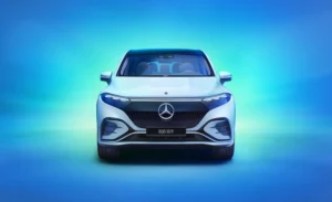 Small 41373 EQSSUV2Front