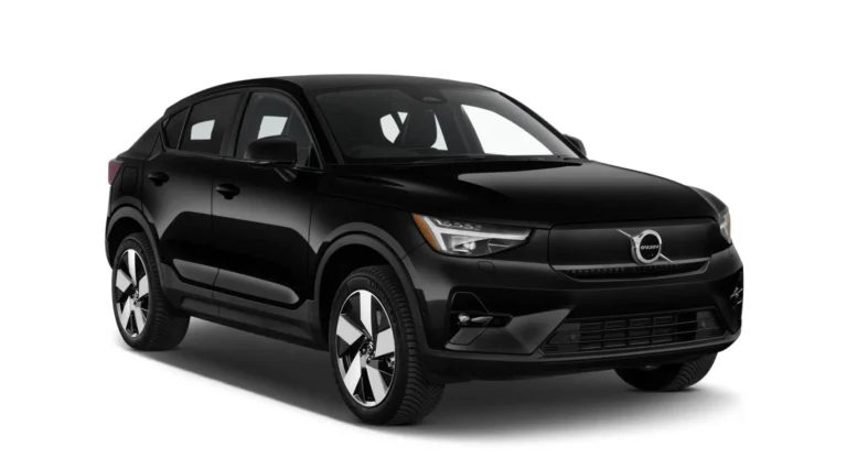 Volvo C40 front