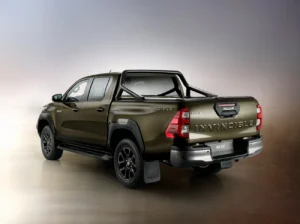 hilux3 4back