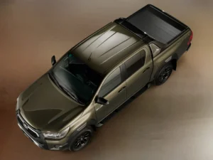 hiluxeltopshot