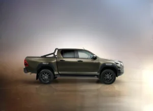 hiluxside