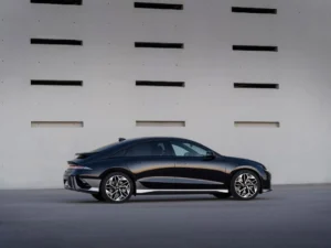 hyundai ioniq 6 driving experience 0323 exterior 09 wid 1024 bfc off