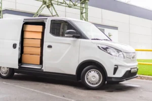 maxus edeliver3 wit schuifdeur open volgeladen 2000x1335 car