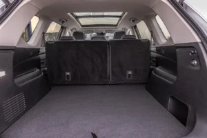 maxus euniq6 zilver kofferruimte 2000x1334 car