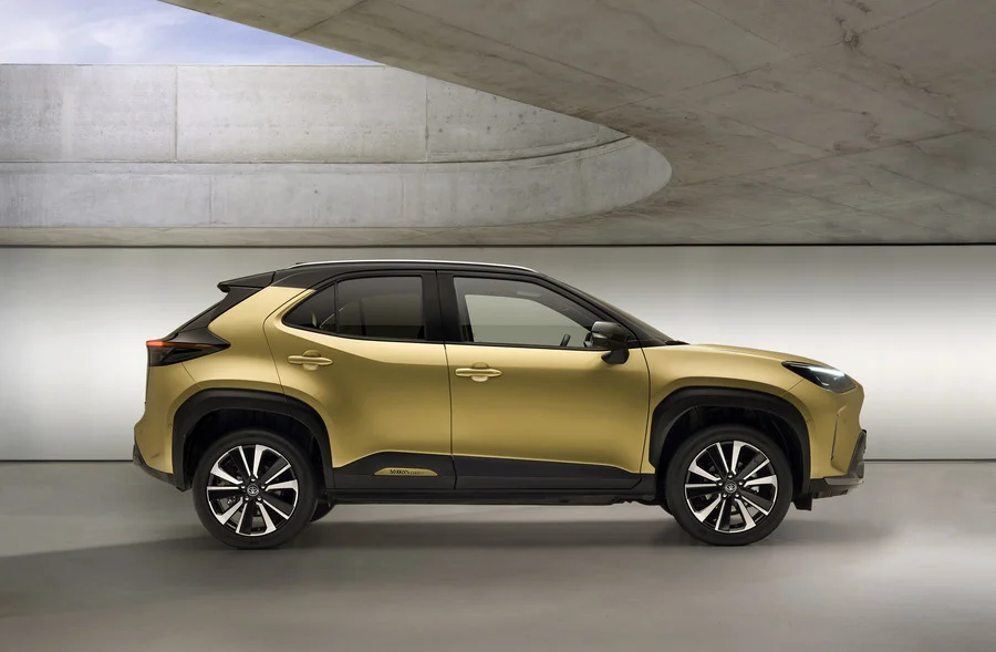 yaris cross premiere edition ext 04