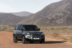 DEF 130 V8 25MY 080524 10 STATIC