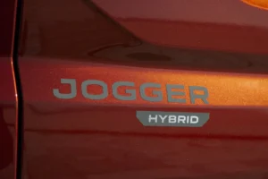 Dacia Jogger HYBRID 140 Brun Terracotta 8