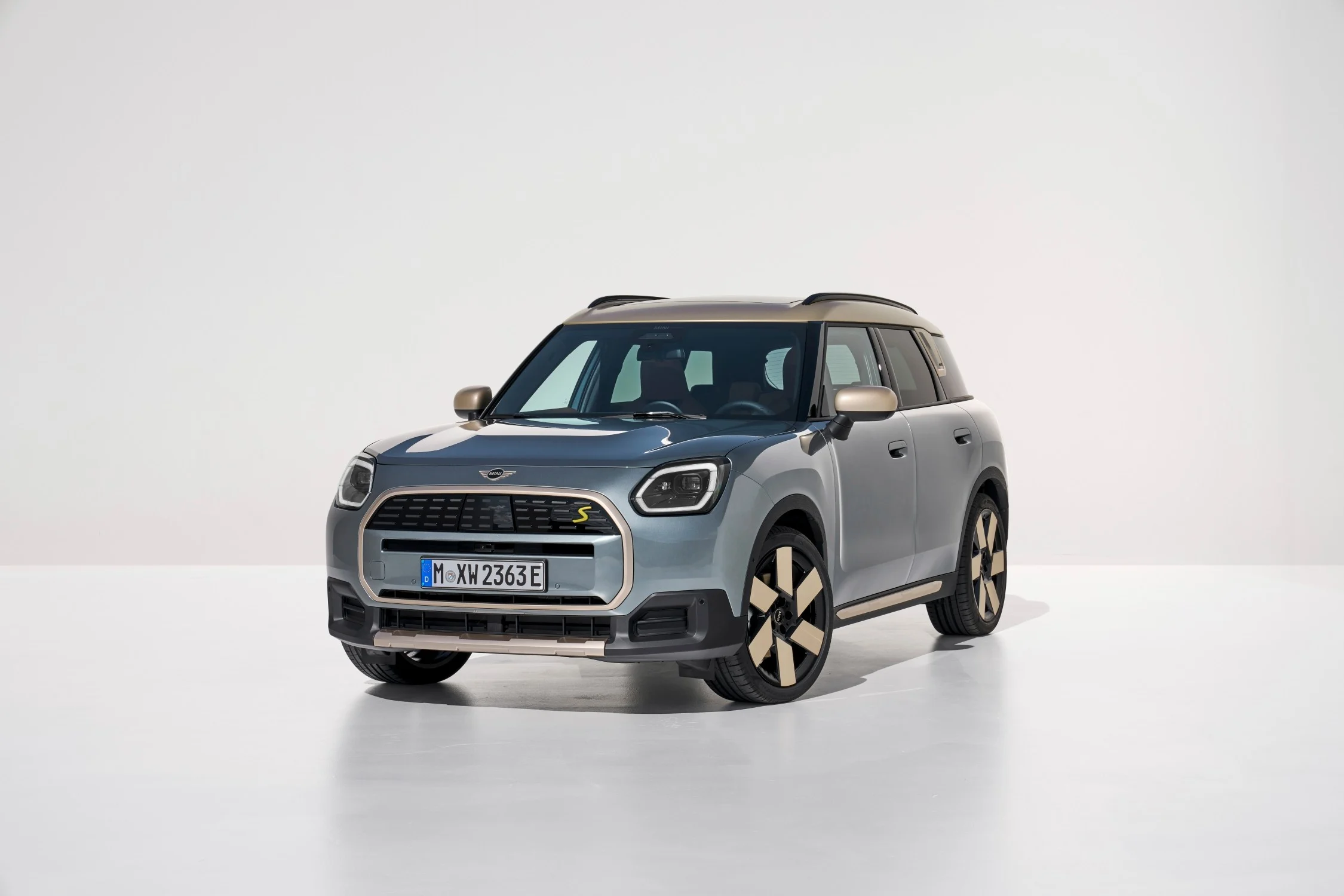 P90518507_lowRes_mini-countryman-se-a