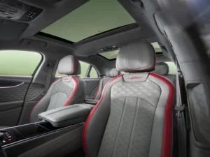 New Flying Spur 13