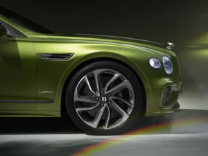 New Flying Spur 9