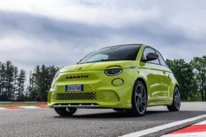 Abarth 500e 05 2023 DR 05 3