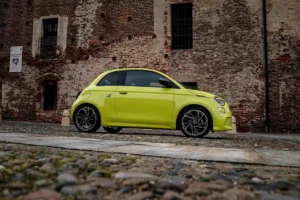 Abarth 500e 05 2023 DR 06 3