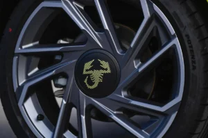 Abarth 500e 05 2023 DR 11 3